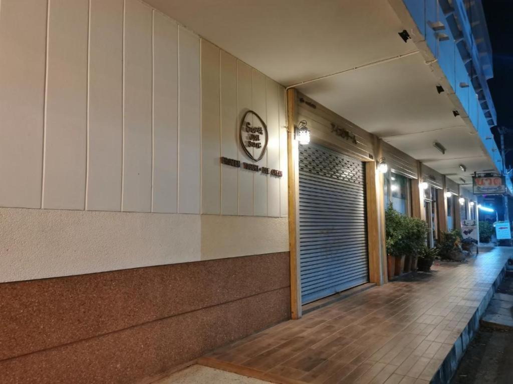Supak Hotel Kalasin Eksteriør billede