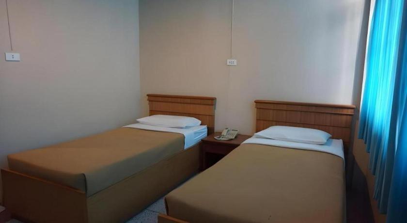 Supak Hotel Kalasin Eksteriør billede