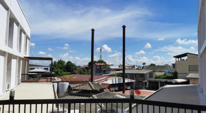 Supak Hotel Kalasin Eksteriør billede