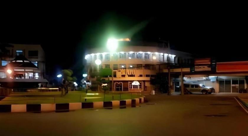 Supak Hotel Kalasin Eksteriør billede